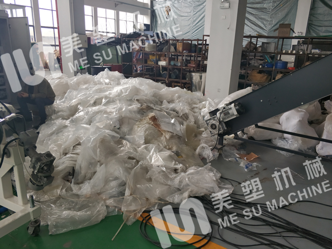 為什么選擇美塑機械的PE薄膜清洗線？